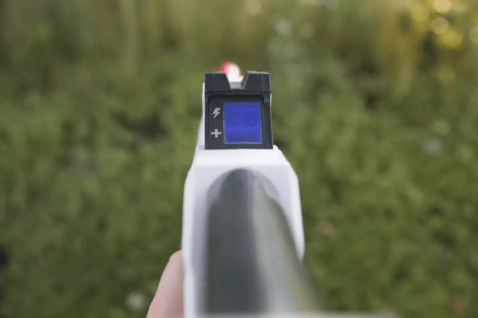 Nerf 雷射 War Game 枪　Laser Ops Pro 结合 AR 玩法多
