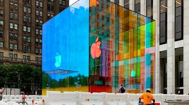 配合 iPhone 11 发售 纽约第五大道 苹果 Store 重开