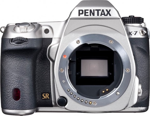 Pentax K-7黑銀限定版3月上巿!(全球限100台!!)
