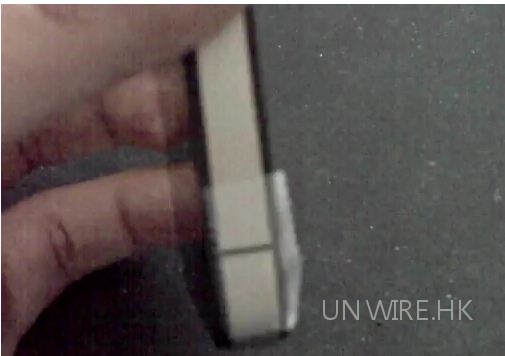 醜!一張膠紙修復 iPhone 4 天線問題