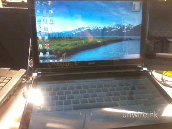 Acer 新 Laptop ! Core i.5 + 雙觸屏