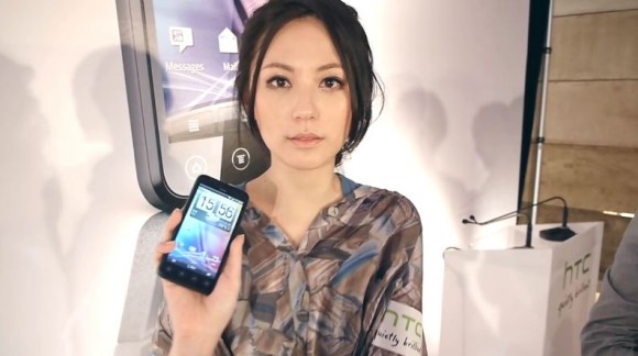 劉心悠：喜歡 HTC EVO 3D 選擇多