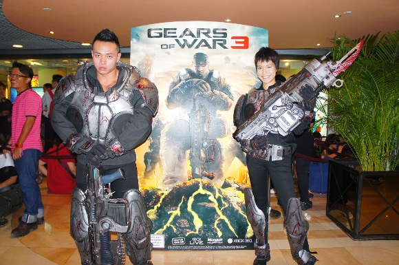 直擊《Gears of War 3》 香港區午夜首賣活動