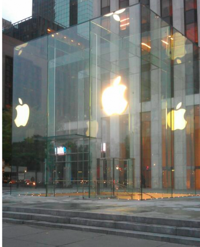 Apple紐約第五大道旗艦店翻新完成