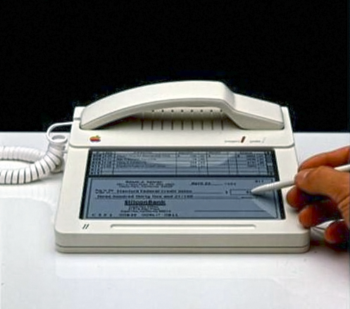 回到未來現實版？來自 1983 的 iPhone iPad 混合體