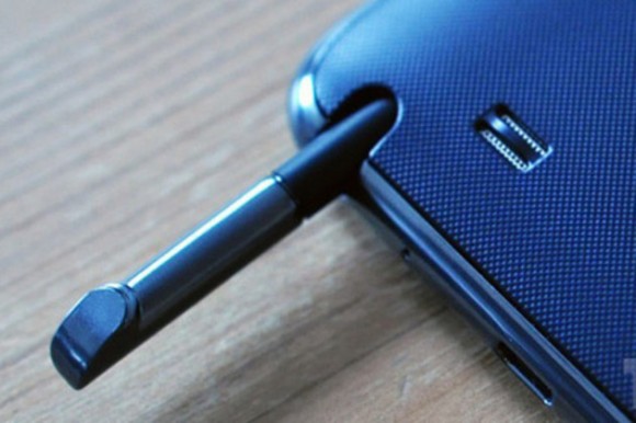 Samsung考慮在未來機款繼續使用S-Pen觸控筆