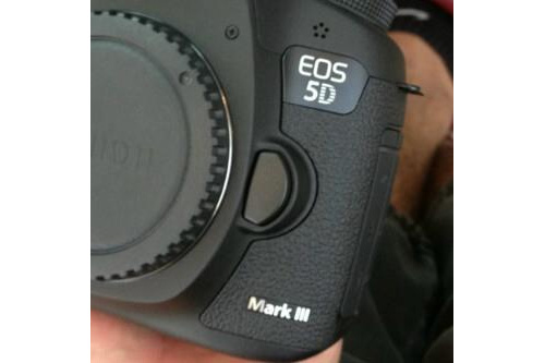 Canon 5D Mark III 機身照片流出