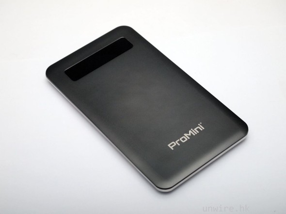 巨型 iPod Touch 電池？Magic-Pro ProMini 4000+