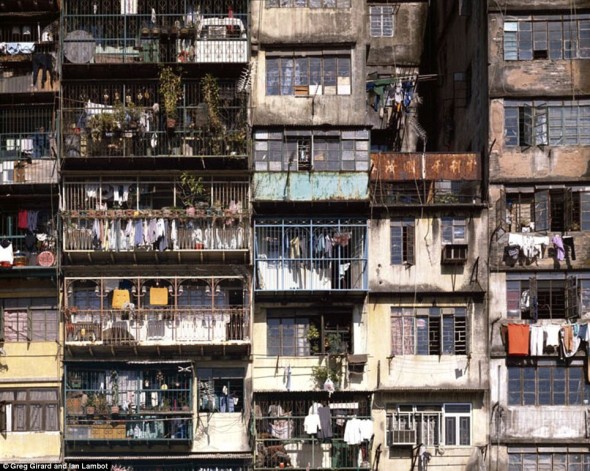 紀錄香港  外國攝影師鏡頭下的九龍城寨