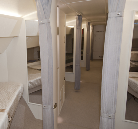 Aeroloft – 於 747 上層讓 8 個人睡覺的獨立空間