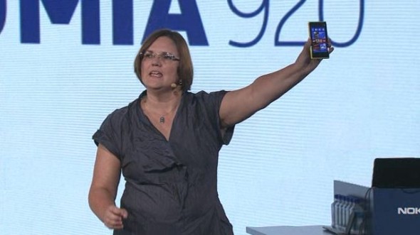 【Nokia World 2012】配備 PureView 鏡頭！Nokia 宣布推出 Lumia 920