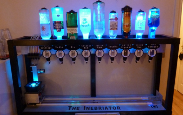 Inebriator 調酒機 – 24 小時為你服務的 bartender