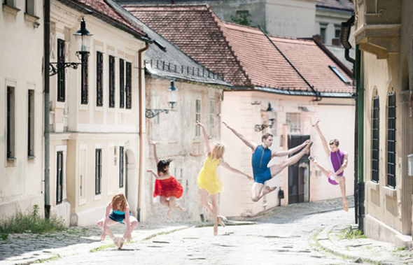 當芭蕾舞員走在布拉迪斯拉發街頭上……