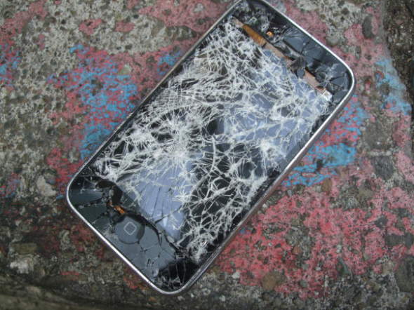 iPhone 黑點 – 哪裡最多人跌爛 iPhone ？