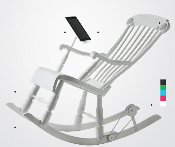 用 iRock 搖搖椅發電為 iOS 裝置充電
