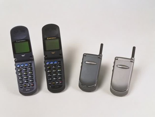 23/11 UNWIRE 討論區精選：再見香港 Motorola！那些年你又用過邊部 Mo 記手機呢？