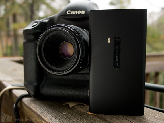 Nokia Lumia 920 越級挑戰 Canon 1DX？