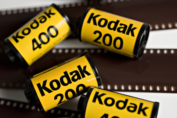 傳 Apple、Google 合資 5 億美元買 Kodak 專利