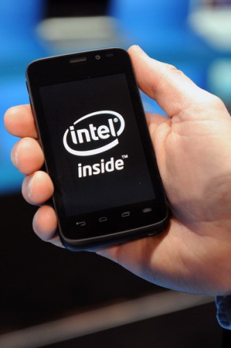手機繼續 Intel Inside．Intel 更新處理器產品