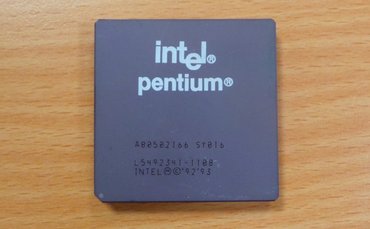 intel-pentium-chip-370x229