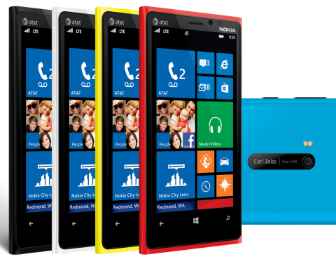 消費者不知道 Nokia 有推出 WP8 手機？
