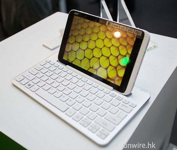 【新機試玩】真抵打！8.1 吋 Win 8 平板連鍵盤只需 HK$4000！Acer Iconia W3 登場
