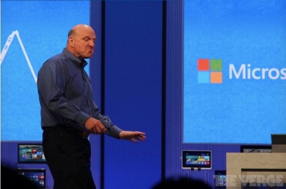 【突發】事先張揚．Microsoft CEO 12 月內退下火線