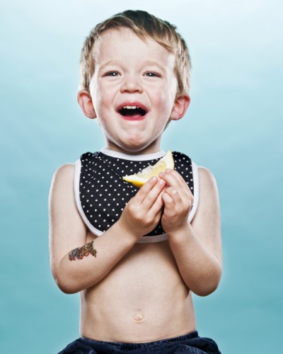 嬰兒初嚐檸檬的好笑表情5-600x750