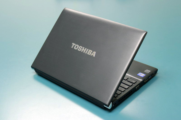【新機速試】半澤效應！日系商務新貴 Toshiba Portege R930