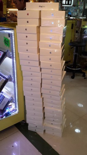 先達店員：第一批 iPad Air 回收價無得炒！4G 64 / 128GB 有機平手走