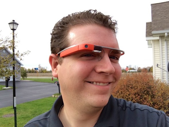 Google-Glass-2-Unboxing-Video-4