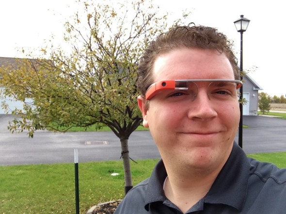 Google-Glass-2-Unboxing-Video-7