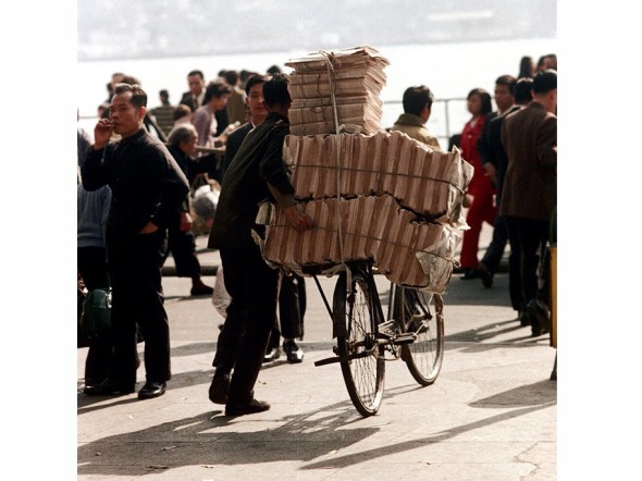harbour-scene-overloaded-bicycle