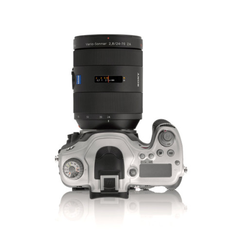 Hasselblad-HV_top_w-595x595
