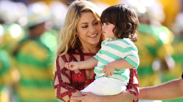 Shakira 成 Facebook 首名 1 億粉絲讚好用戶