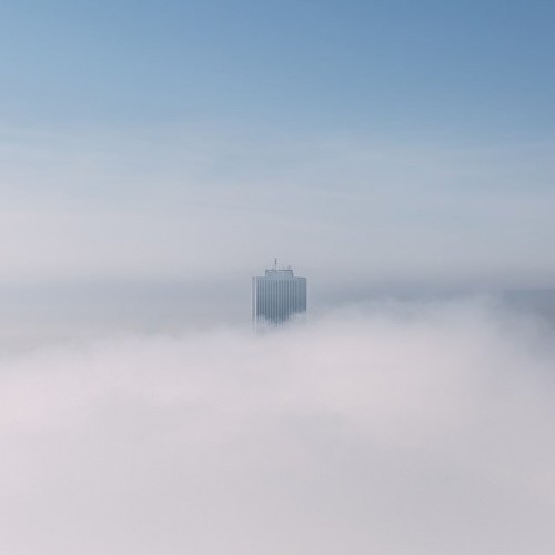 霧中城市：拍攝不一樣的石屎森林
