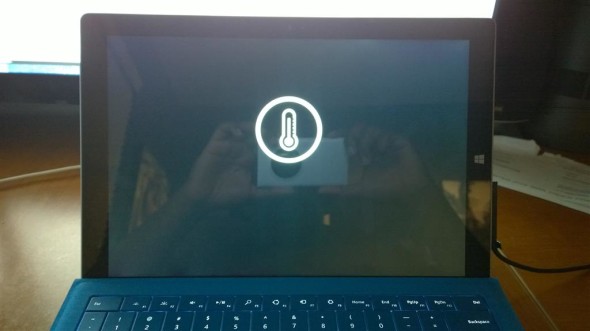 上網 3 分鐘過熱即「罷工」, MS Surface Pro 3 用家官網大鬧