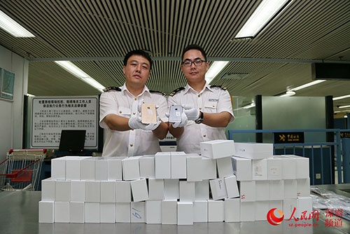 充公、拍賣、上繳國庫！ 深圳海關至今截獲近 1,800 部 iPhone6