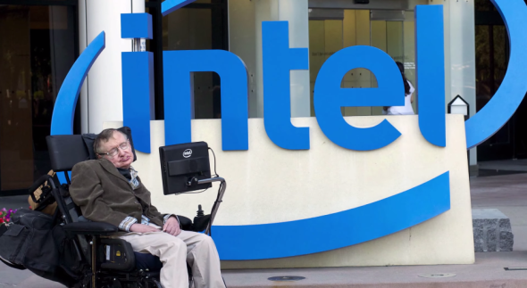 關懷漸凍人：霍金試坐 Intel 開發的新款智能輪椅