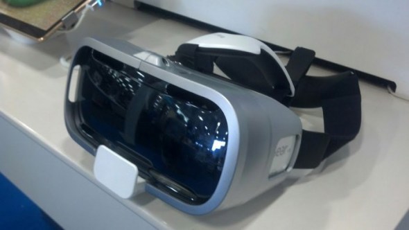 Samsung VR 頭罩公開展出  冇得試玩