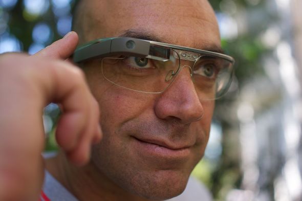 戴 Google Glass 變精神病   海軍需接受戒癮治療
