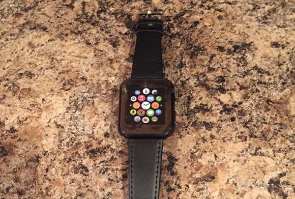 小心中招！大量 Apple Watch 原型錶搶先現身 eBay