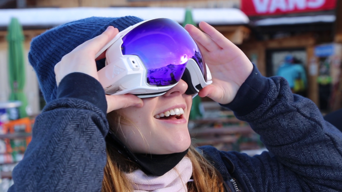 滑雪專用！ RideOn 增強實景頭戴式裝置
