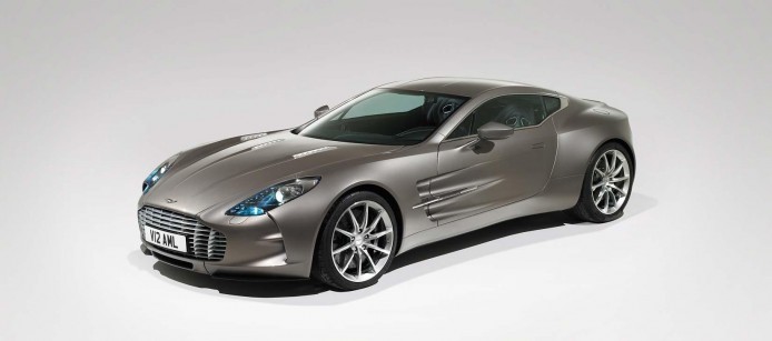Aston Martin 超級辣跑 Vulcan  下月日內瓦車展現身