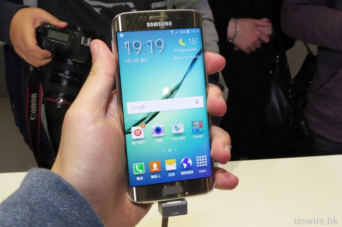 小編 ：「外觀規格都驚喜、冇插卡較失望」Samsung Galaxy S6、S6 Edge 西班牙速試
