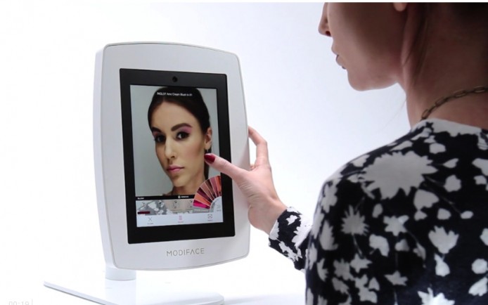日本推出 ModiFace Mirror 專業模擬試妝軟件