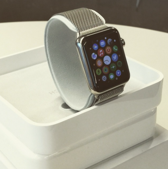 「賣街版」 Apple Watch 包裝由紐約用家 Instagram 流出