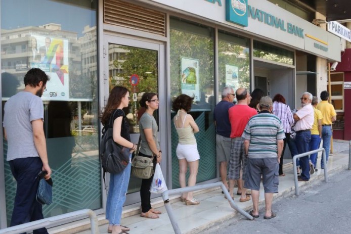 希臘 IT 人自救   手機 App 顯示哪部 ATM 有錢撳