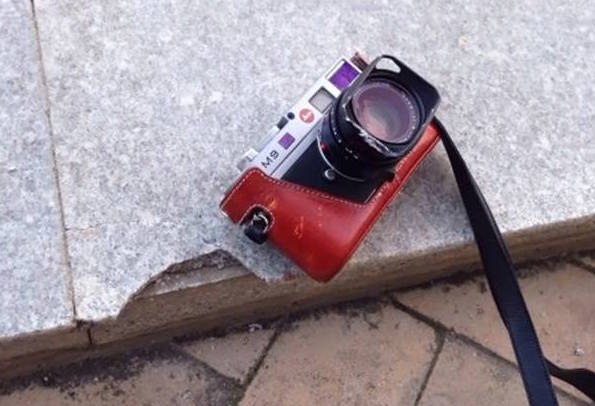 德國相機 vs 中國花崗岩 ! 頂樓跌 Leica 延續 Nokia 「傳奇」