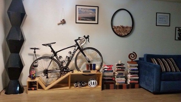 單車友最愛   設計傢俬附設「單車車位」